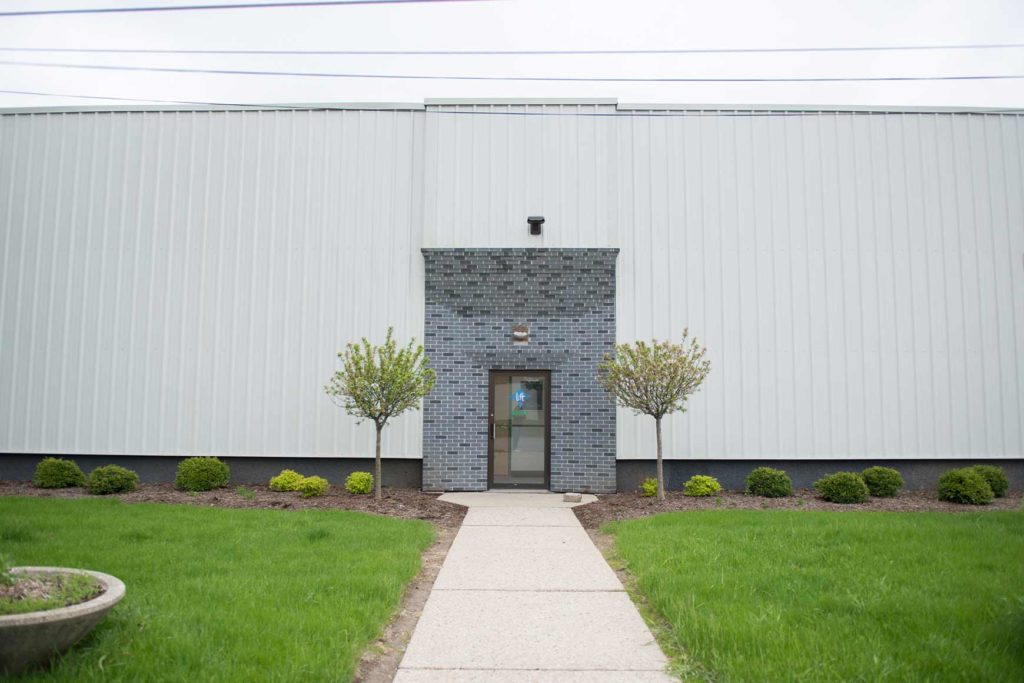 4505 W Woolworth Ave | Milwaukee, WI - Phoenix Logistics