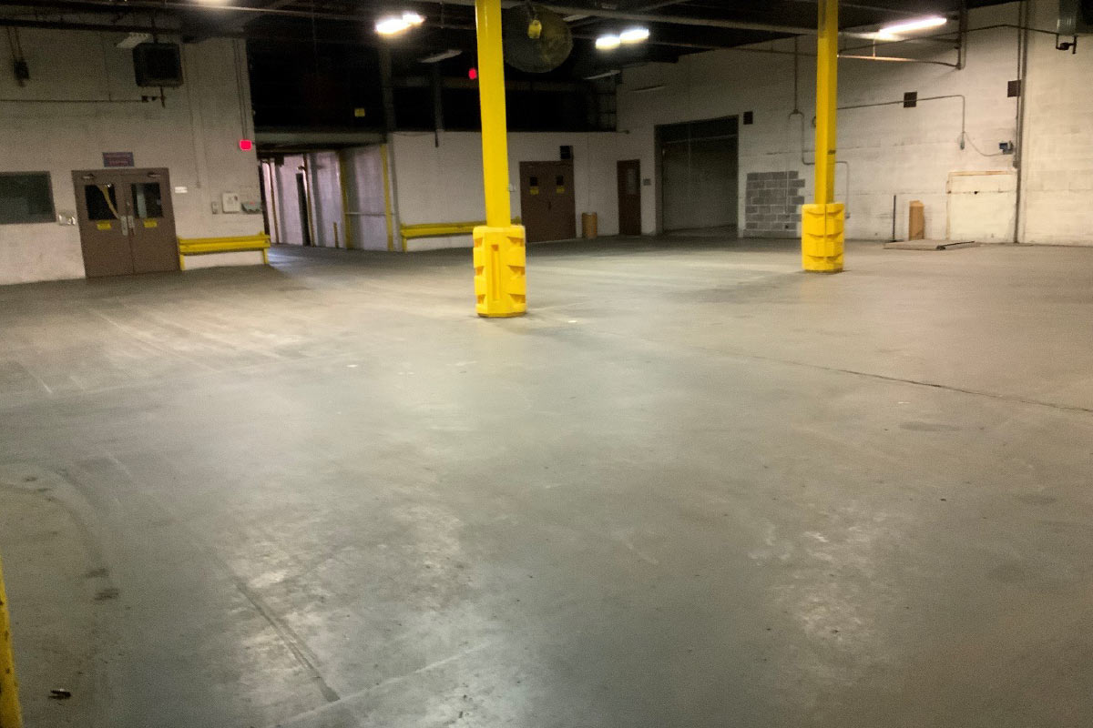 1501 S 19th St Mattoon, IL Phoenix Logistics