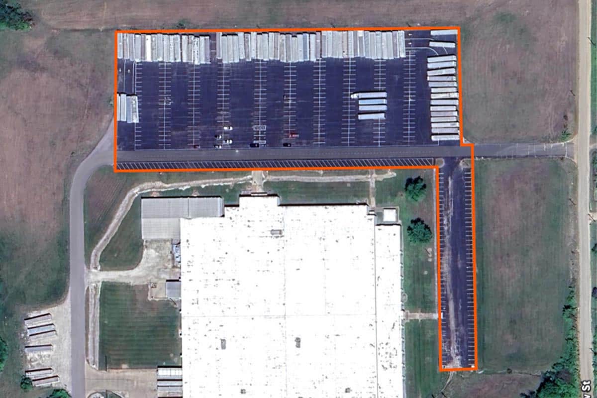 Eldon|1401-E-North-St-Eldon-MO_PARKING-2|1401-E-North-St-Eldon-MO_PARKING-1|floorplan-1401-e-n-st|1401 E North St