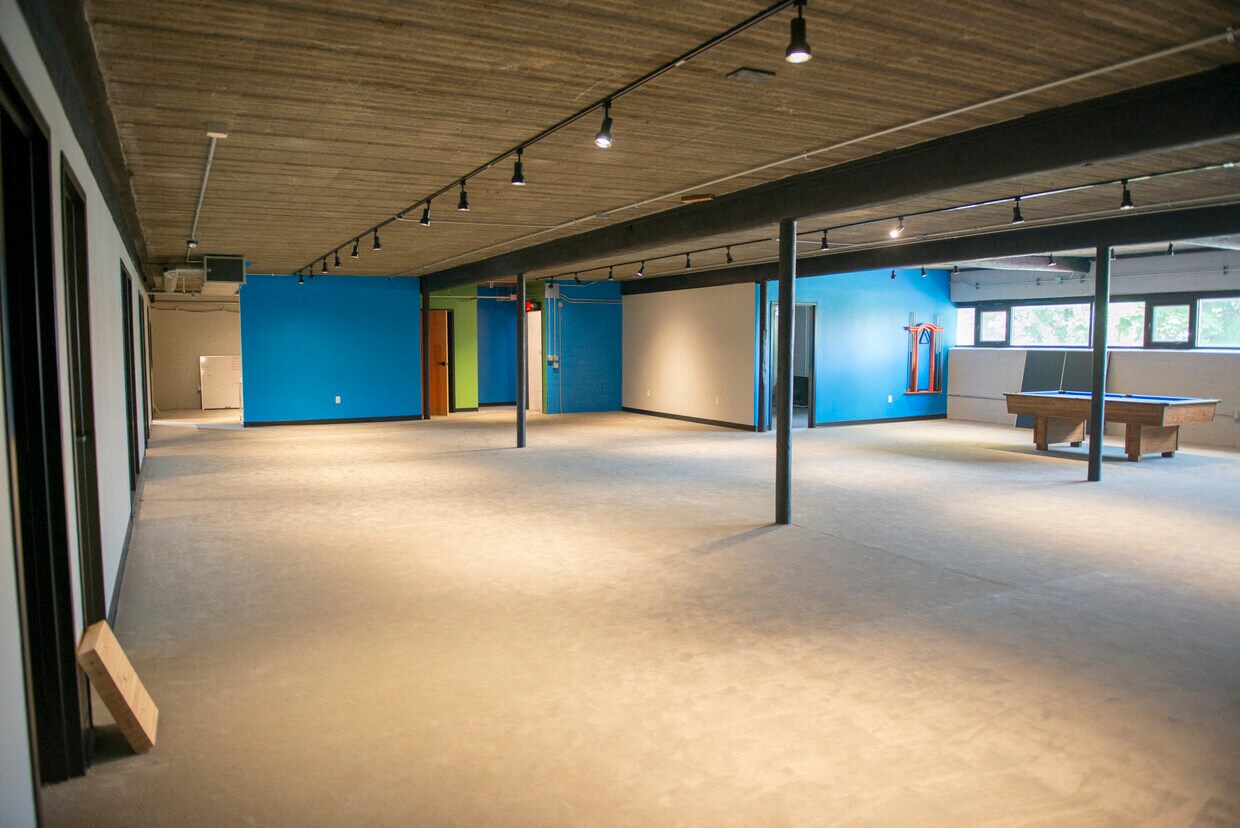 3866-3868 N. Fratney St