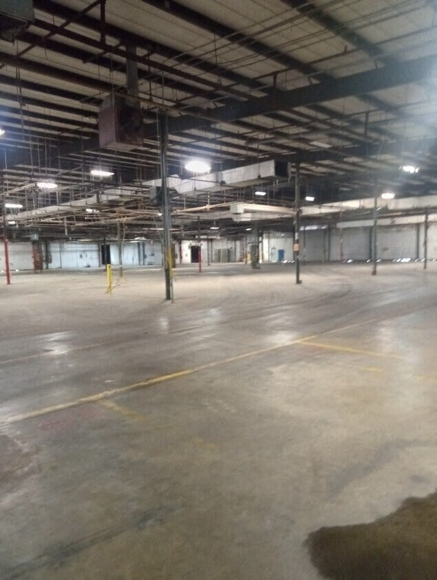 450 West Polk St