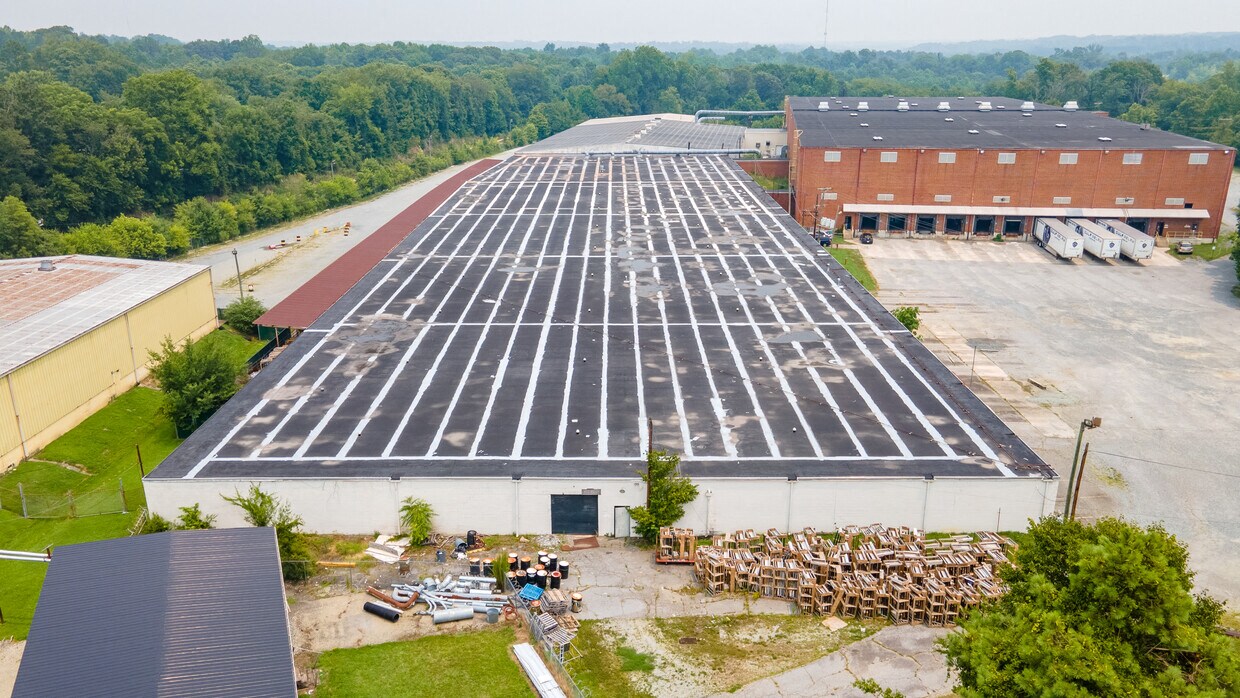 100 United Furniture Dr