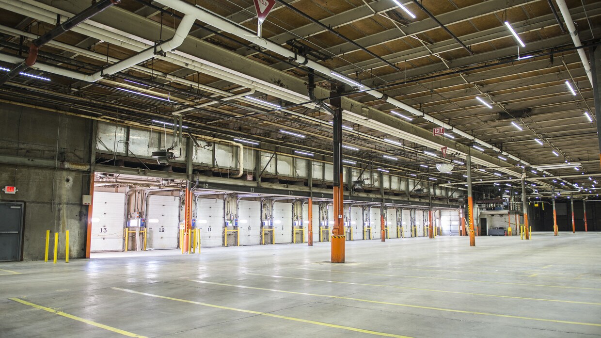 Newton Business Center